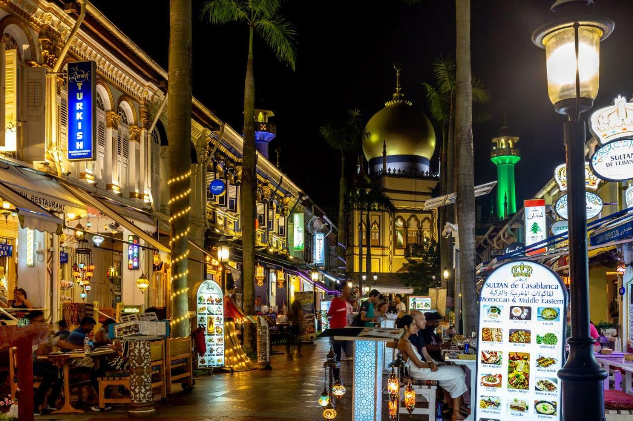 Met A Space Pod At Arab Street Singapur Zewnętrze zdjęcie